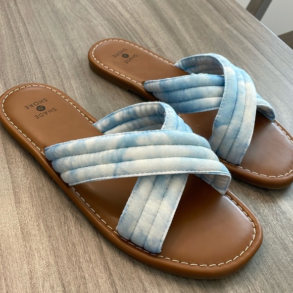 Shade & Shore Shoes - Shade & Shore Blue and White Tie Dye Clouds Slip On Fabric Sandals Flats New 7